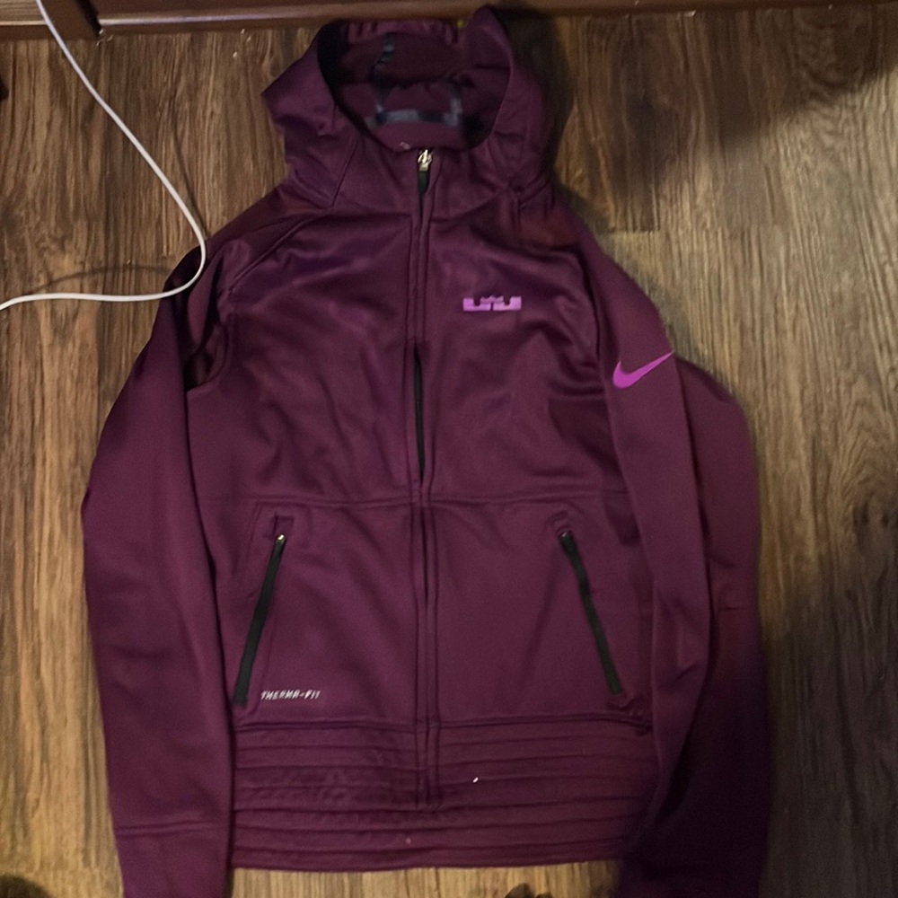 Nike zip up